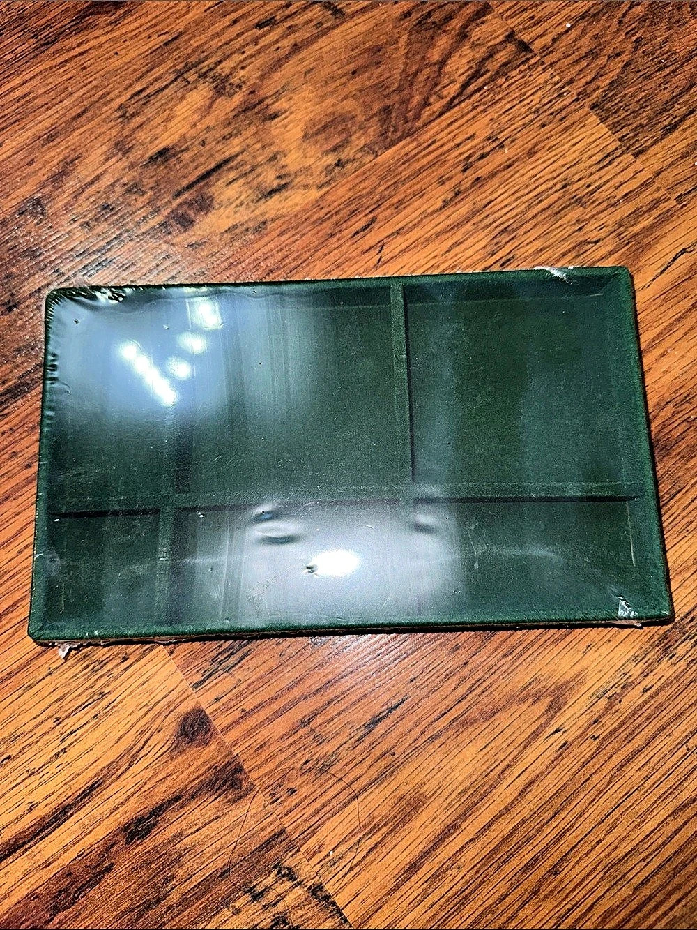 Green Valet Jewelry Holder C1.FR.2.2.B1